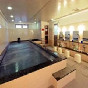https://capsule-hotel-kobe-sannomiya.hotels-osaka.net